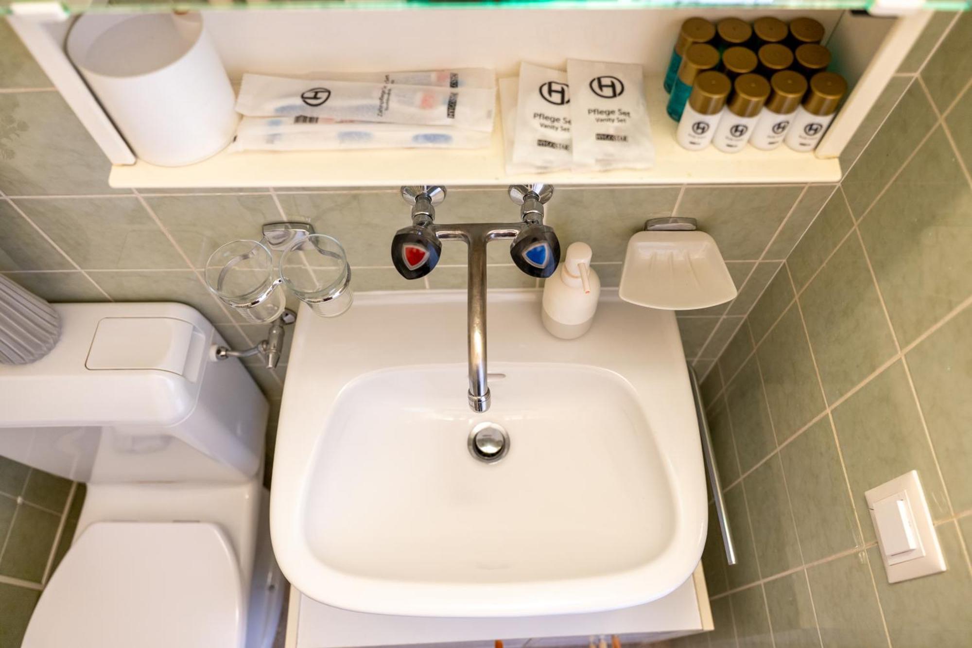 Gemuetliche Grosse Wohnung Naehe Uni Basel Dış mekan fotoğraf